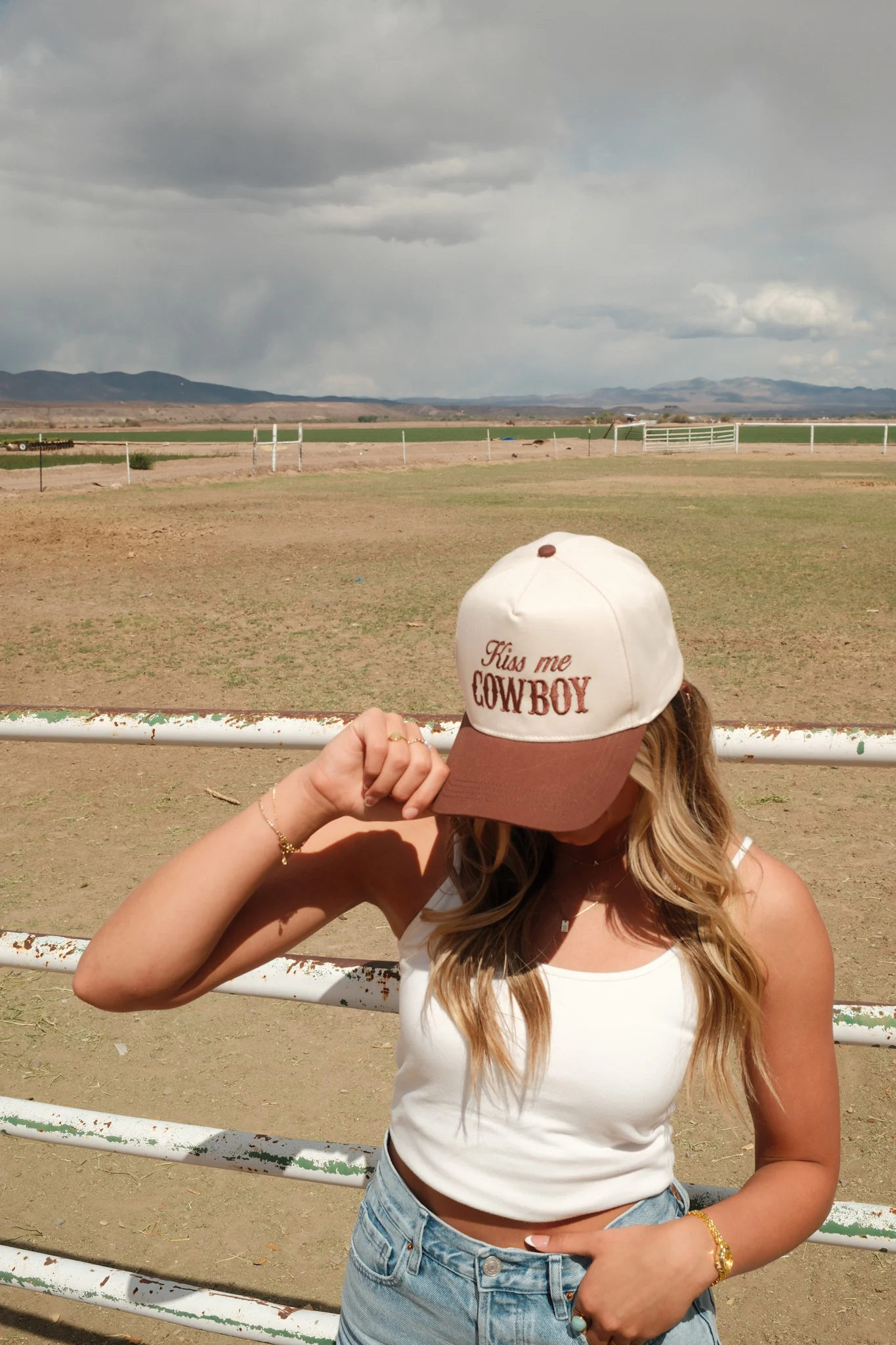 Kiss Me Cowboy Hat - Brown - Image 3